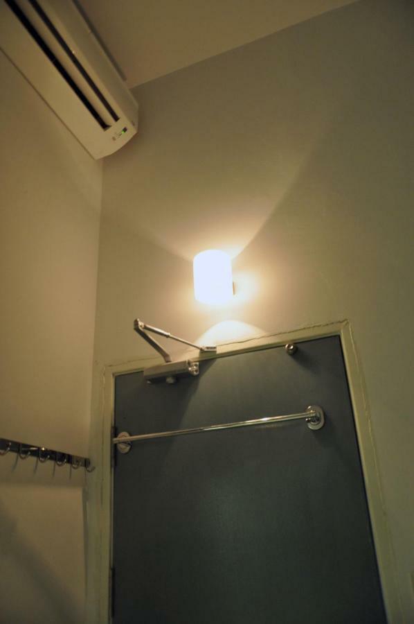 Teruntum 96 Guest House 콴탄 외부 사진